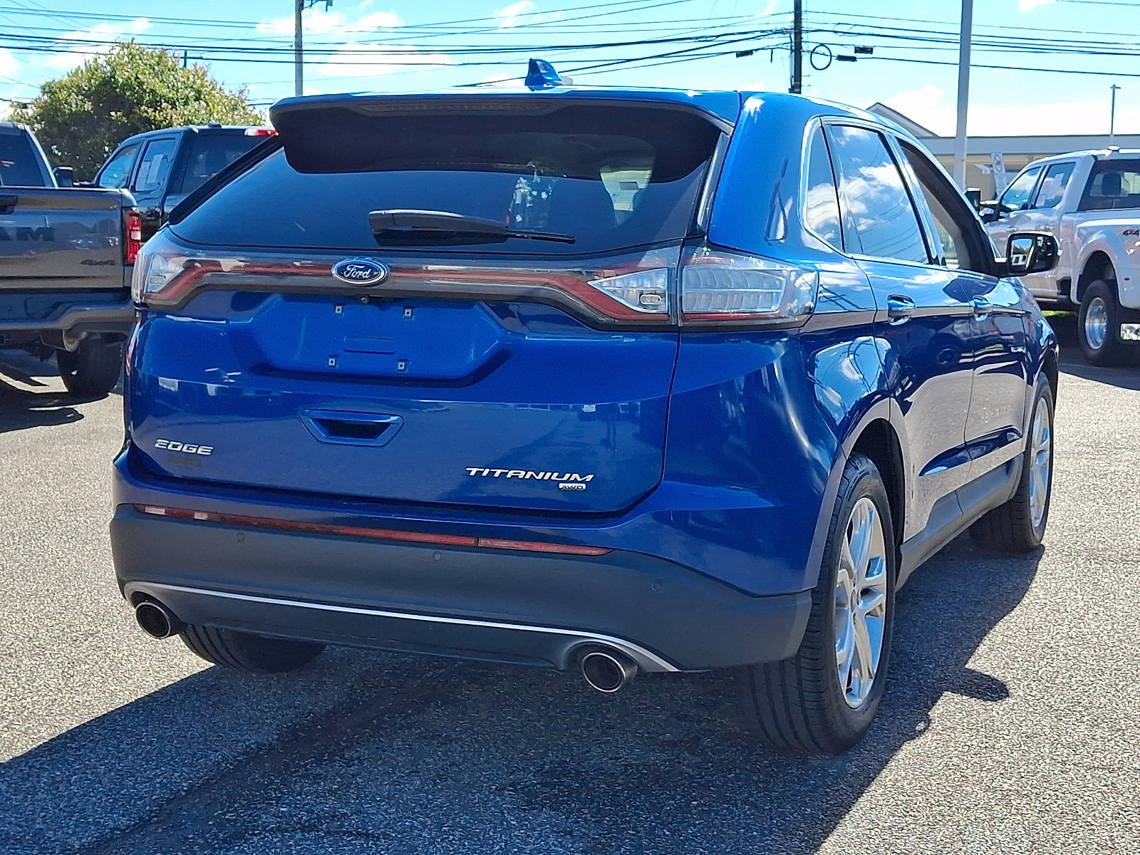 Certified 2018 Ford Edge Titanium AWD/4WD image 10