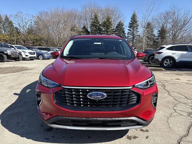 Certified 2023 Ford Escape Platinum w/ Class II Trailer Tow Package image 16