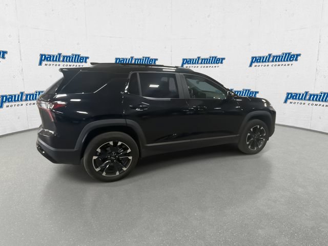 Used 2025 Chevrolet Equinox RS FWD image 12