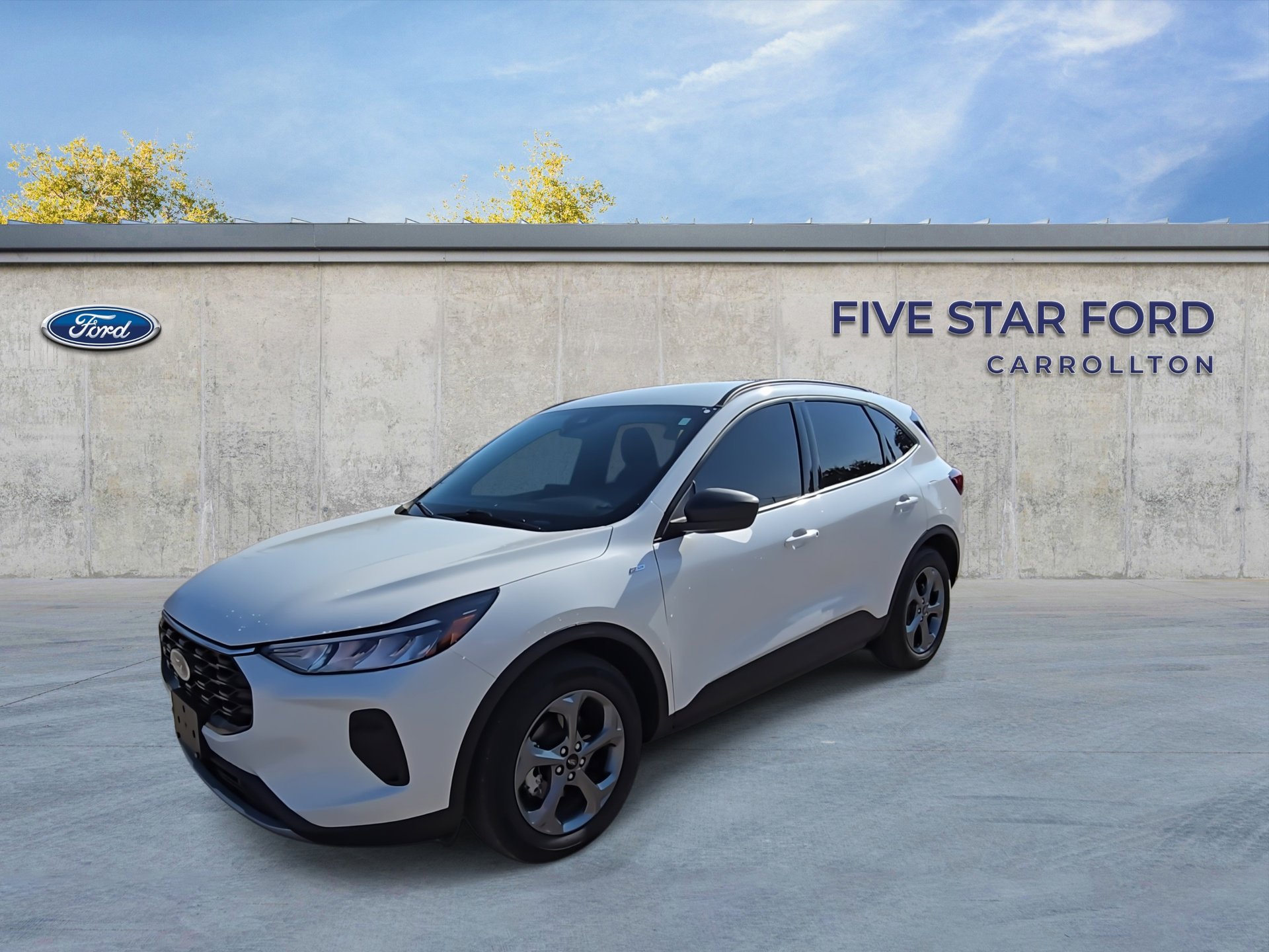 Certified 2025 Ford Escape ST-Line w/ Tech Pack #1 image 4