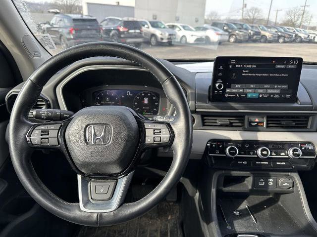 Used 2023 Honda Pilot Elite image 24