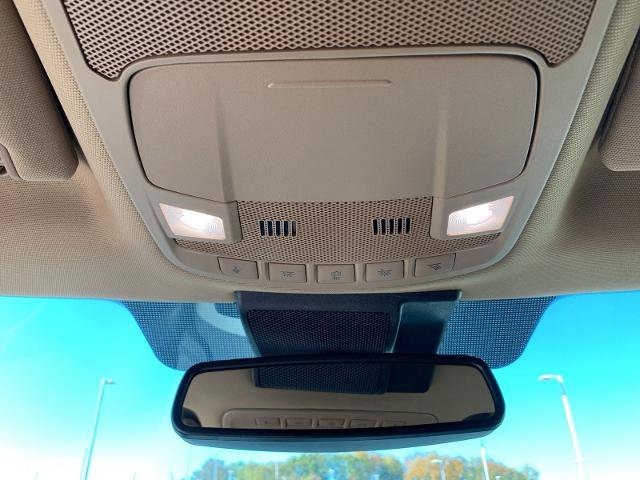 Certified 2022 Ford F250 Lariat w/ Lariat Value Package image 18