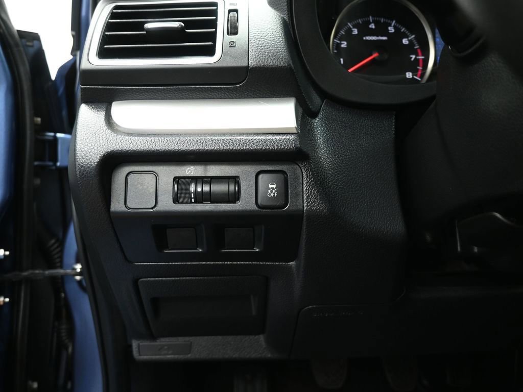 Used 2017 Subaru Crosstrek 2.0i Premium image 27