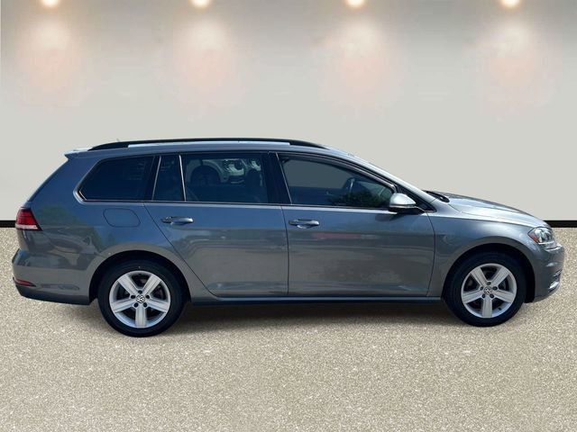 Used 2018 Volkswagen Golf SE FWD image 4