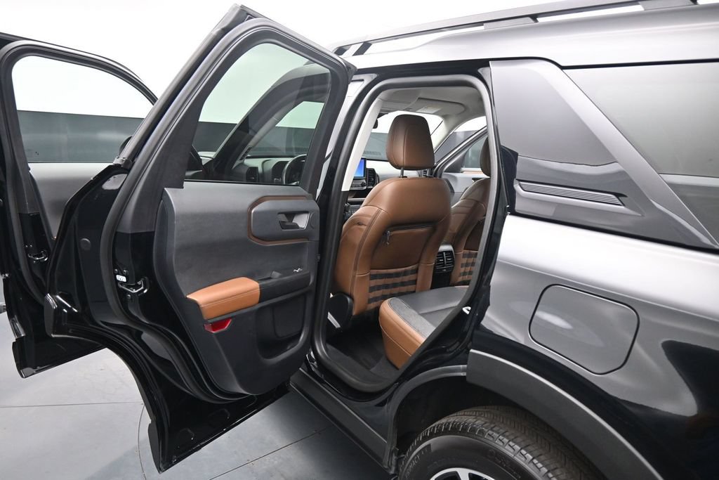 Certified 2023 Ford Bronco Sport Outer Banks w/ Tech Package AWD/4WD image 17