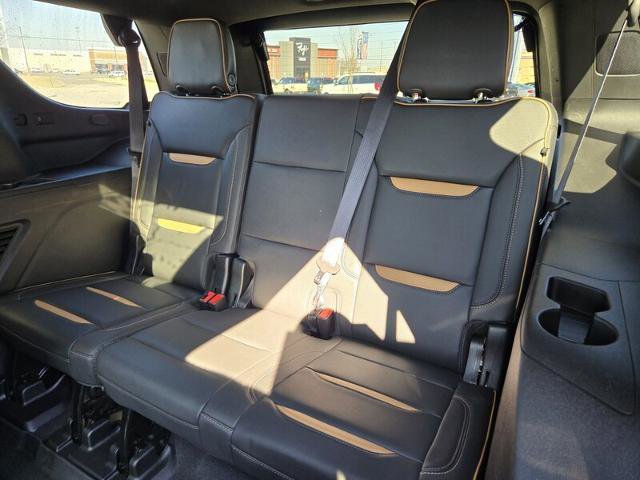 Used 2022 GMC Yukon AT4 image 15