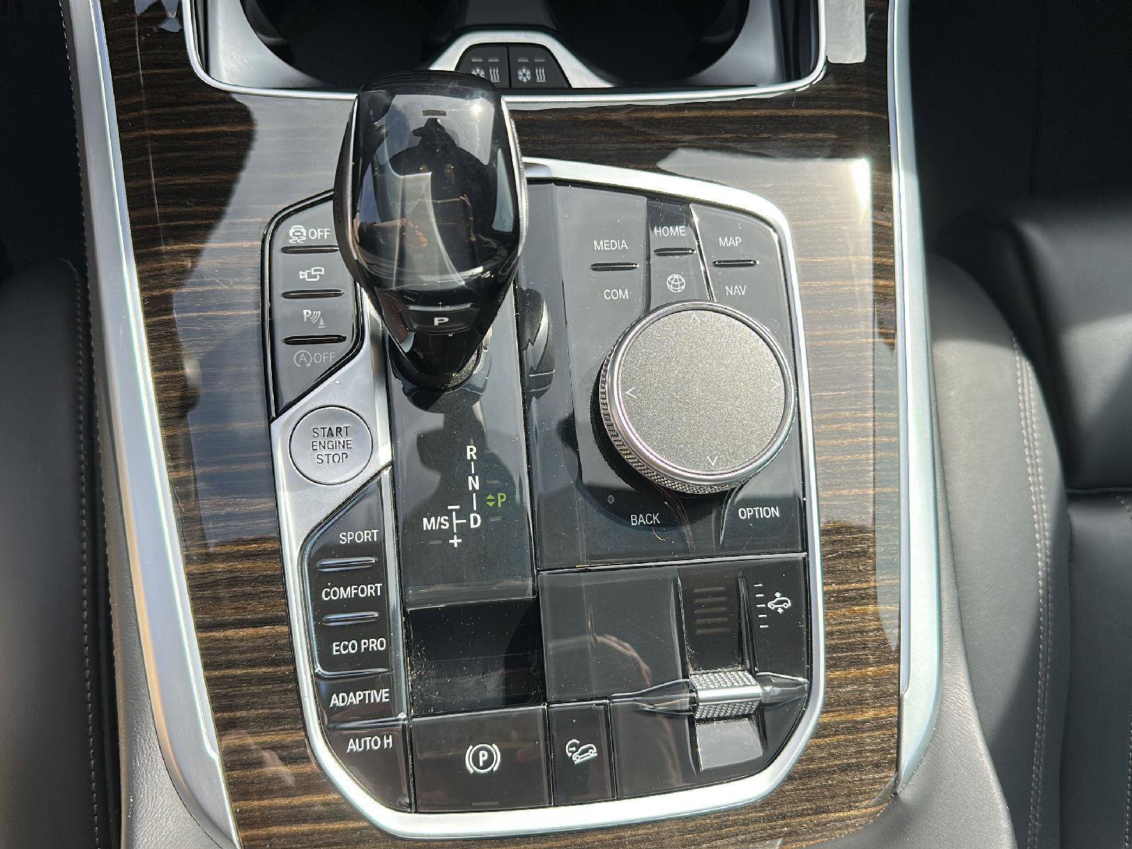 Used 2020 BMW X5 xDrive40i w/ M Sport Package image 24