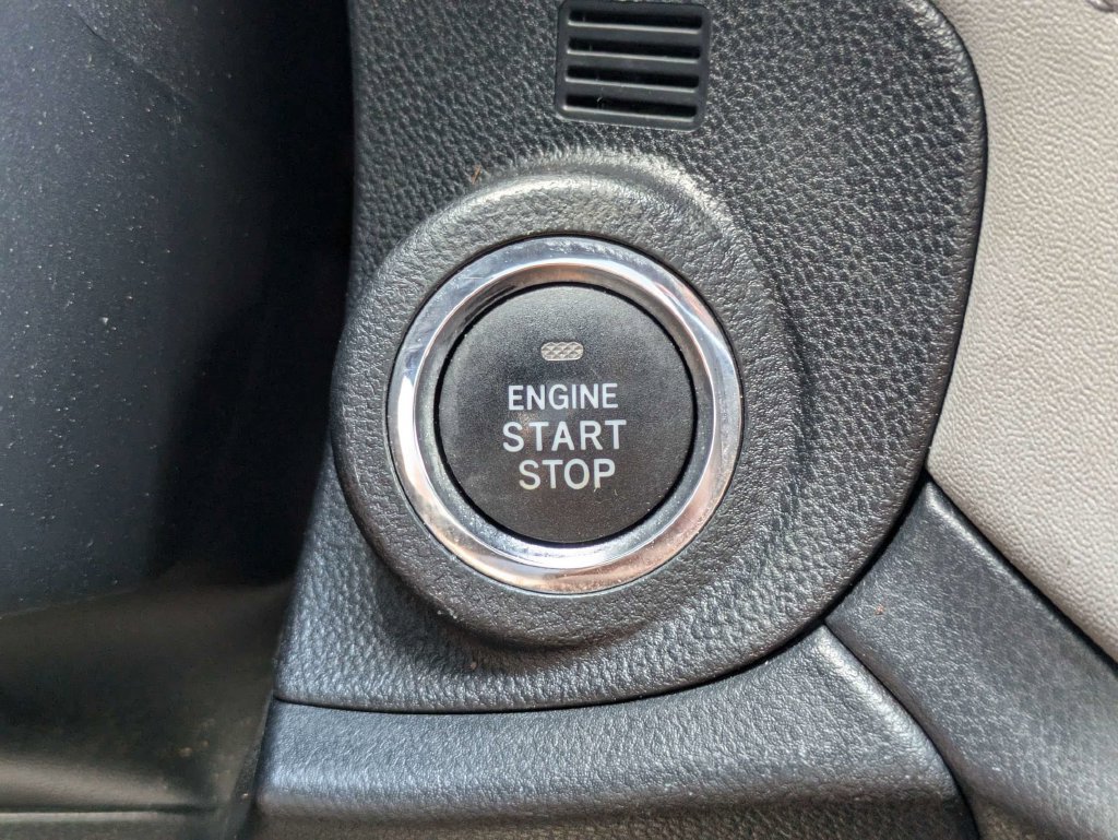 Used 2021 Subaru Outback Limited XT w/ Popular Package #2 AWD/4WD image 29