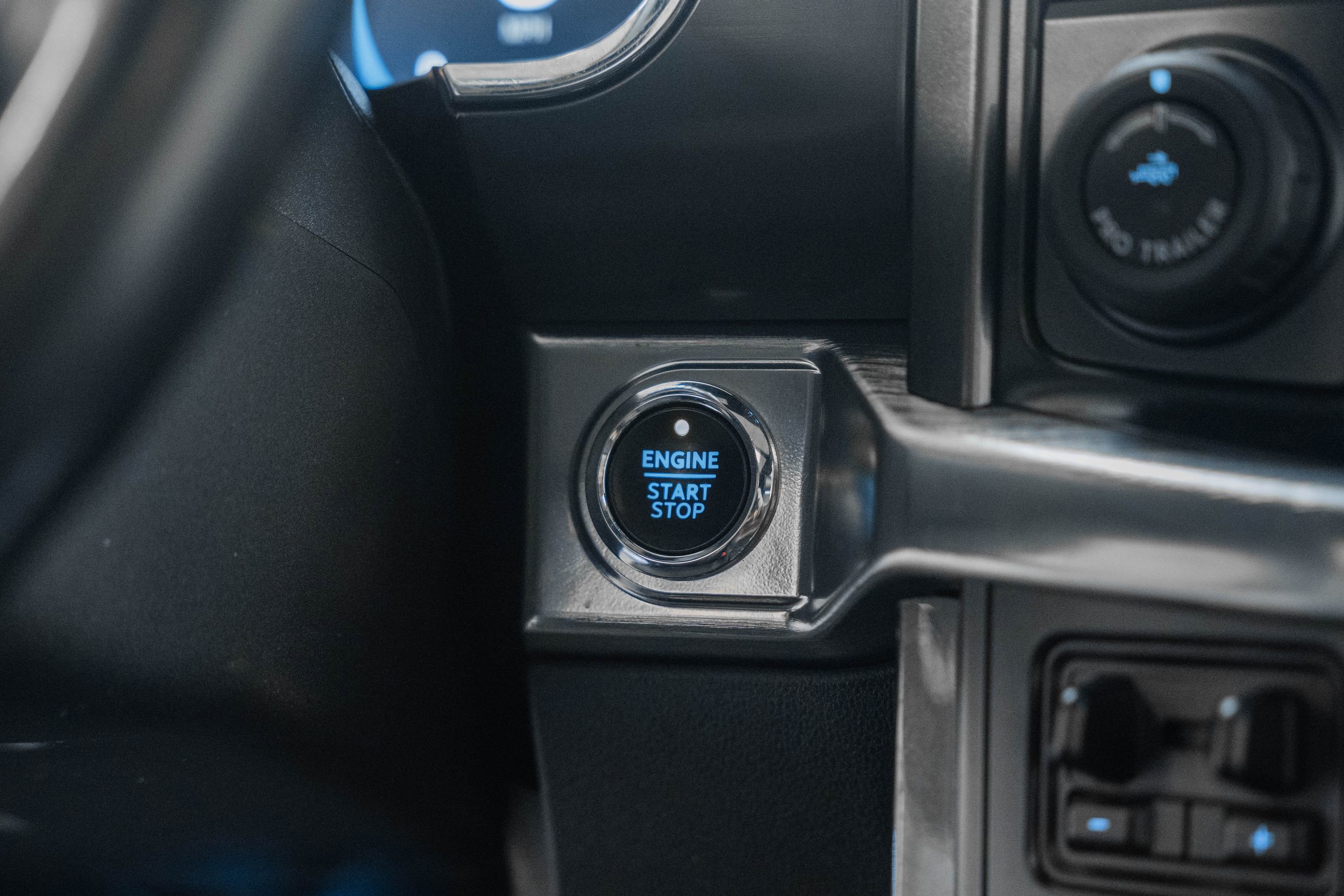 Certified 2021 Ford F150 Lariat w/ Equipment Group 502A High image 33