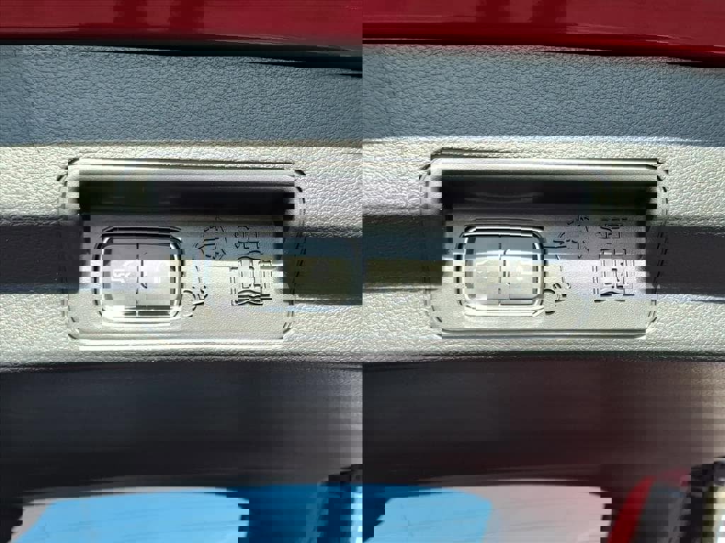 Certified 2025 Ford Explorer ST-Line w/ Premium Package image 27