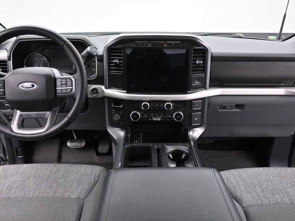 Certified 2022 Ford F150 XLT w/ Equipment Group 302A High image 28