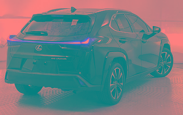 Used 2024 Lexus UX 250h AWD w/ Premium Package image 3
