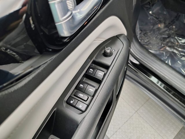 Used 2022 Jeep Compass Limited AWD/4WD image 18