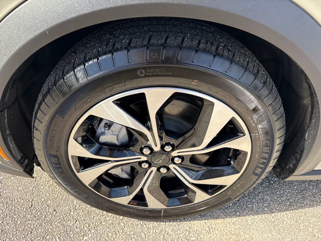 Certified 2025 Ford Mustang Mach-E Select image 12