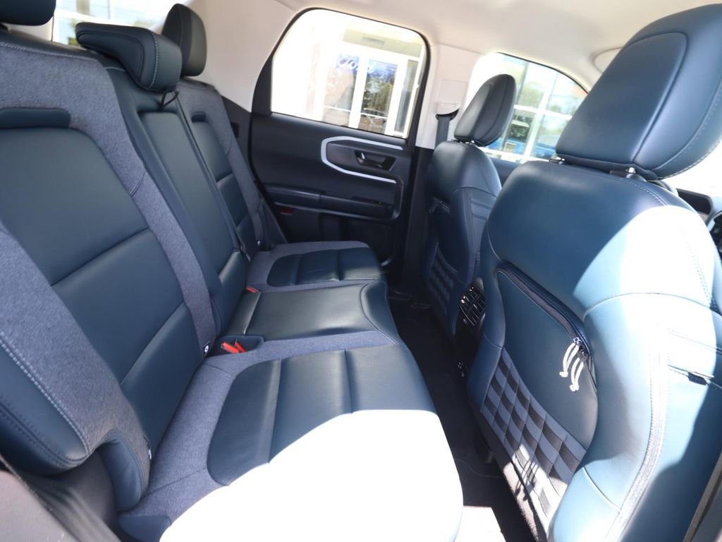 Certified 2023 Ford Bronco Sport Outer Banks AWD/4WD image 24