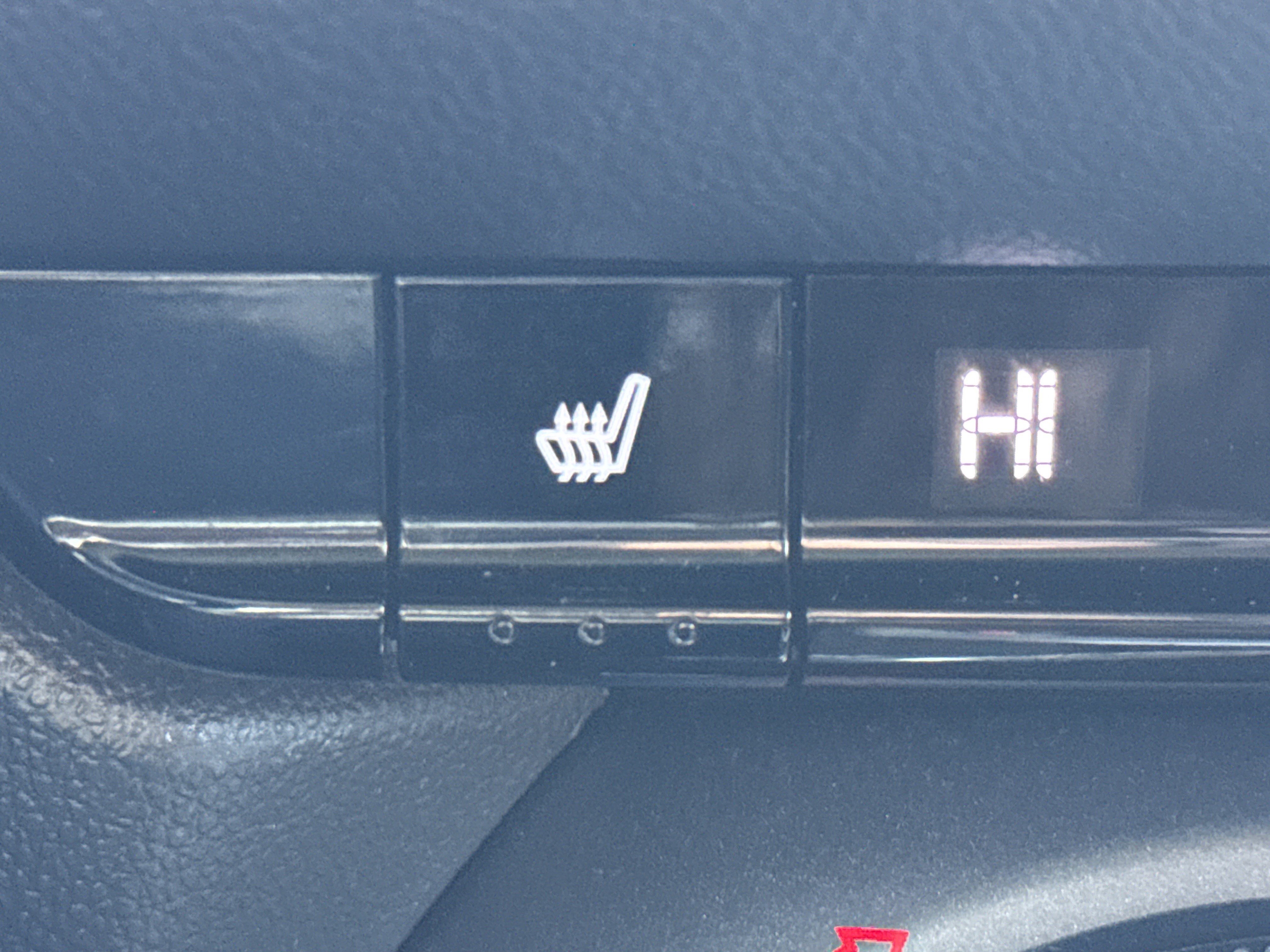 Used 2020 Chevrolet Blazer LT image 21