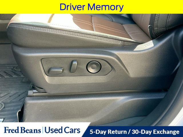 Used 2024 Chevrolet Silverado 2500 High Country w/ High Country Premium Package image 25