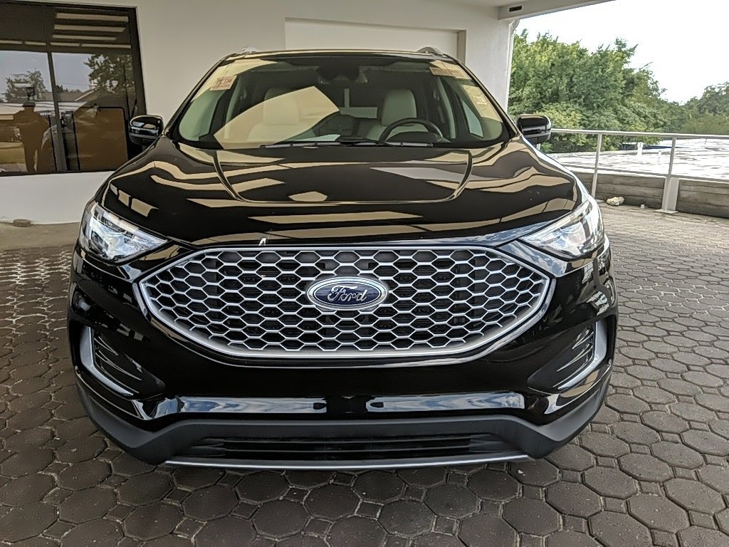 Certified 2023 Ford Edge SEL image 8