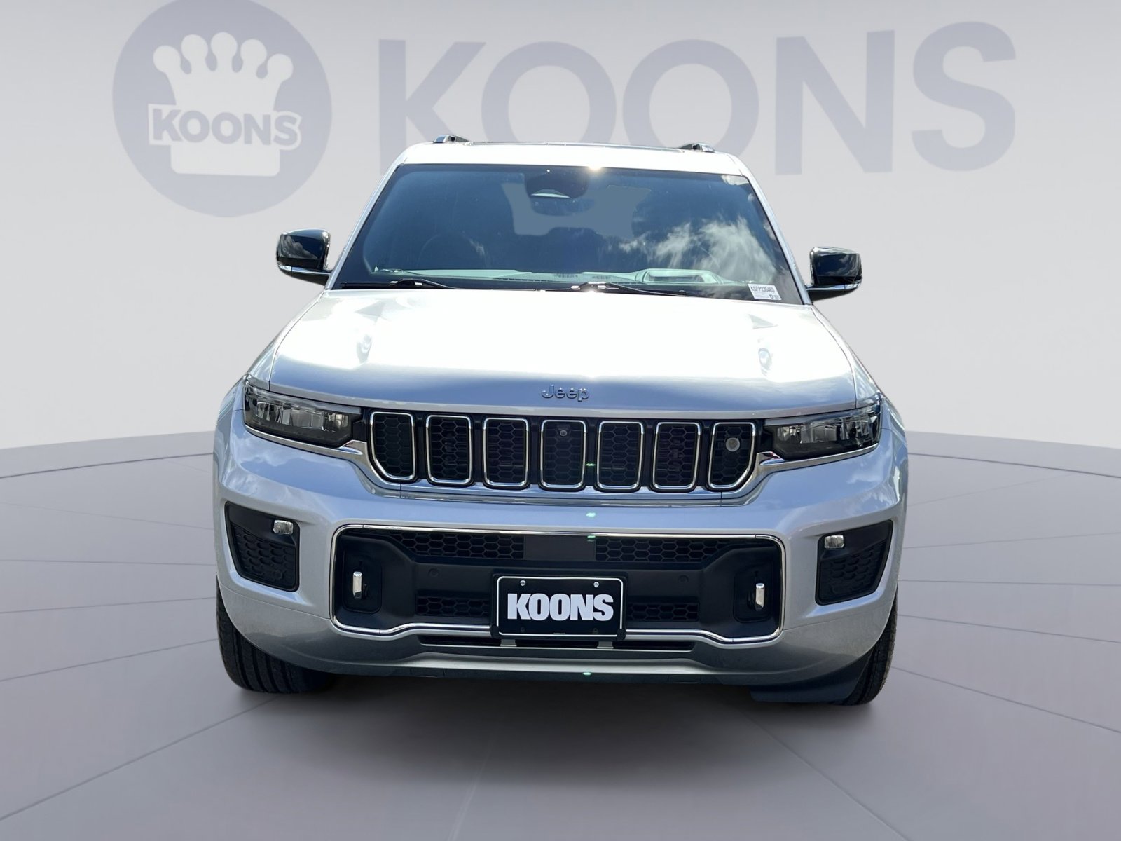 Used 2023 Jeep Grand Cherokee Overland w/ Adv Protech Group III image 11