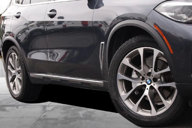 Used 2022 BMW X5 xDrive40i AWD/4WD image 4