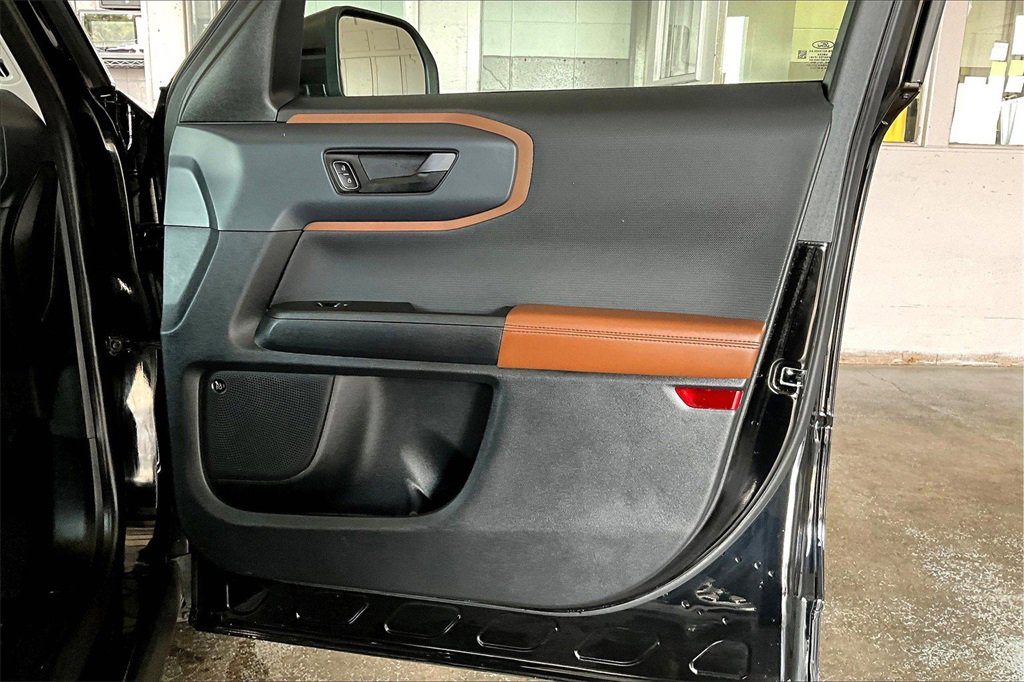 Certified 2022 Ford Bronco Sport Outer Banks w/ Tech Package image 23