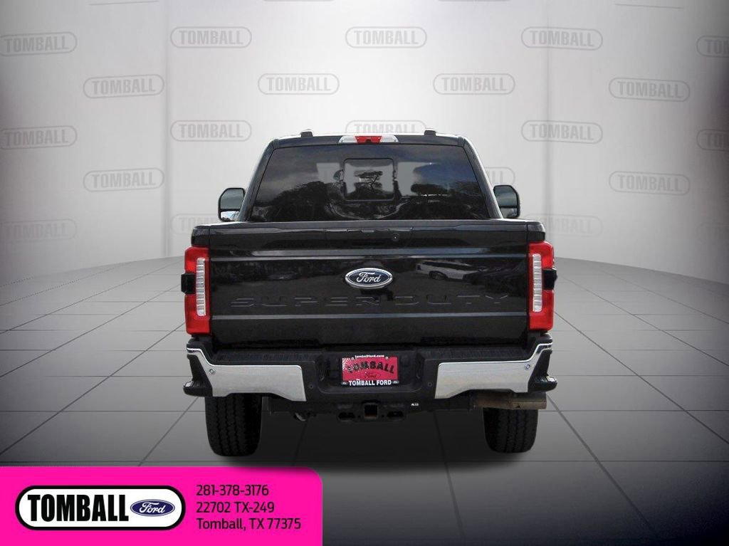 Certified 2025 Ford F250 Lariat w/ FX4 Off-Road Package image 6