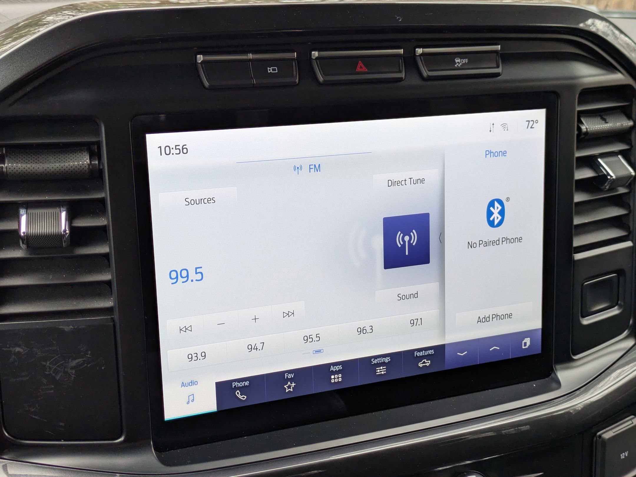 Certified 2022 Ford F150 XLT w/ Equipment Group 302A High image 18