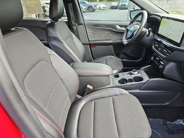 Certified 2024 Ford Escape ST-Line w/ Tech Pack #1 FWD image 12
