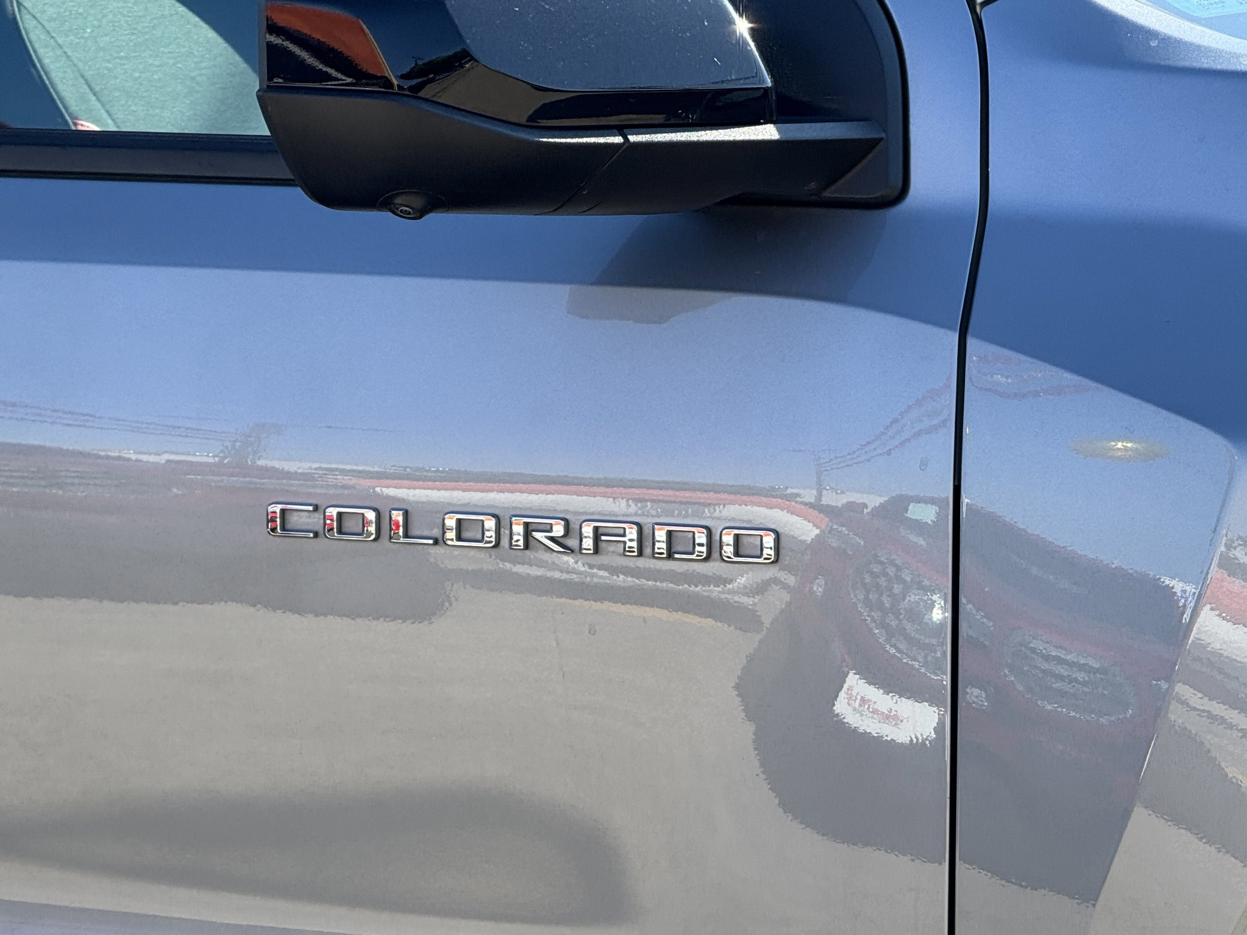 Used 2024 Chevrolet Colorado Z71 w/ Z71 Convenience Package 2 image 9