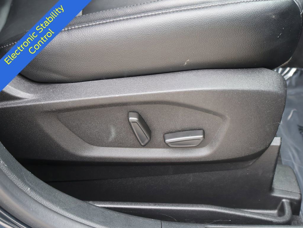 Certified 2022 Ford Edge Titanium image 11