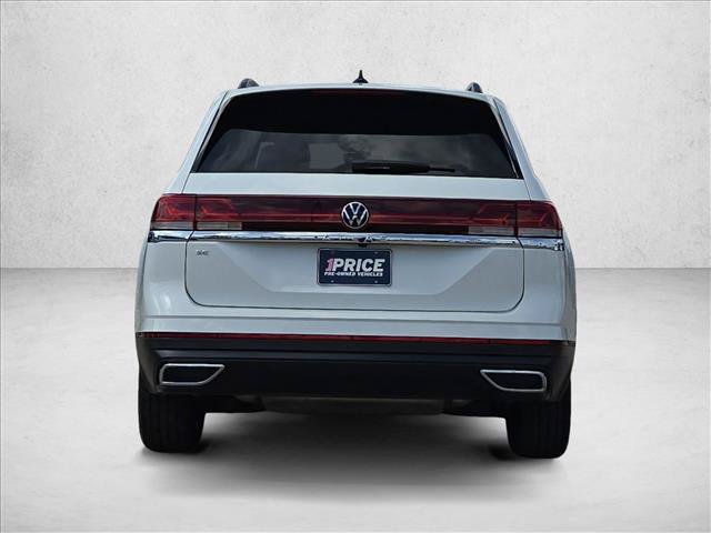 Used 2025 Volkswagen Atlas SE FWD image 7