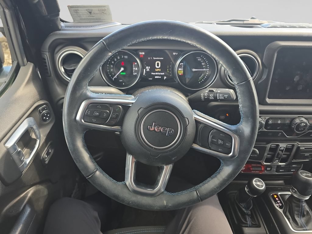 Used 2021 Jeep Wrangler Unlimited Rubicon 4xe w/ Cold Weather Group AWD/4WD image 4