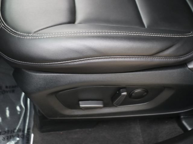 Certified 2023 Ford Explorer XLT w/ Equipment Group 202A AWD/4WD image 19