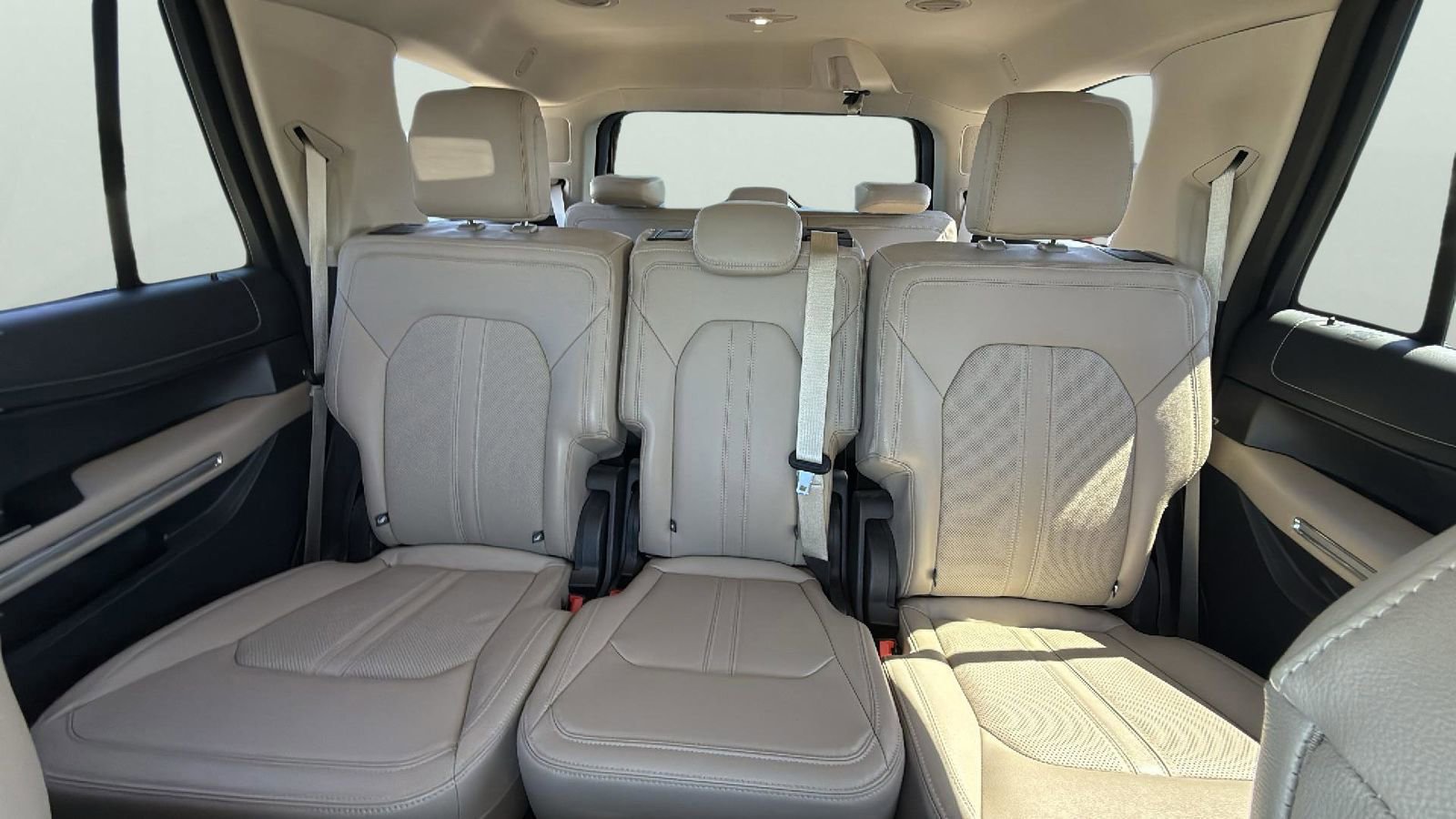 Certified 2023 Ford Expedition Limited image 26