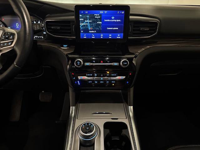 Certified 2023 Ford Explorer Limited image 24