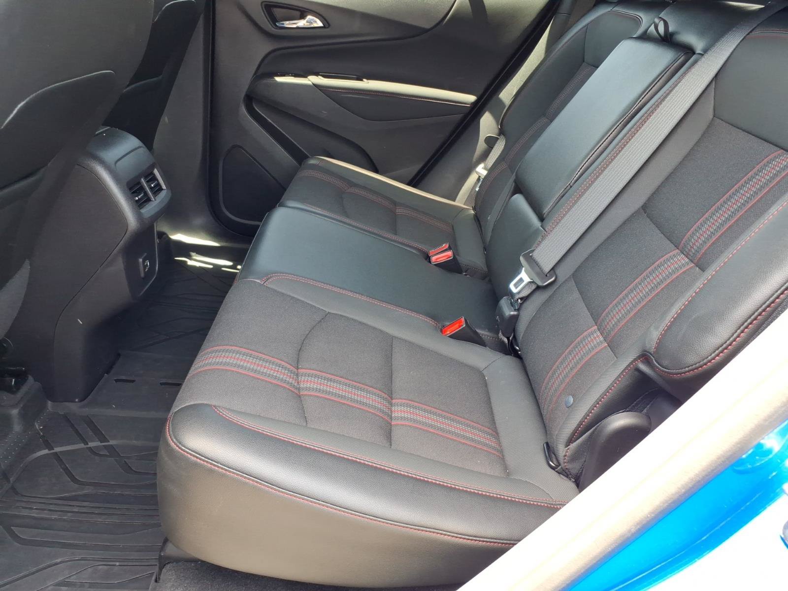 Used 2024 Chevrolet Equinox RS w/ LPO, Floor Liner Package AWD/4WD image 12