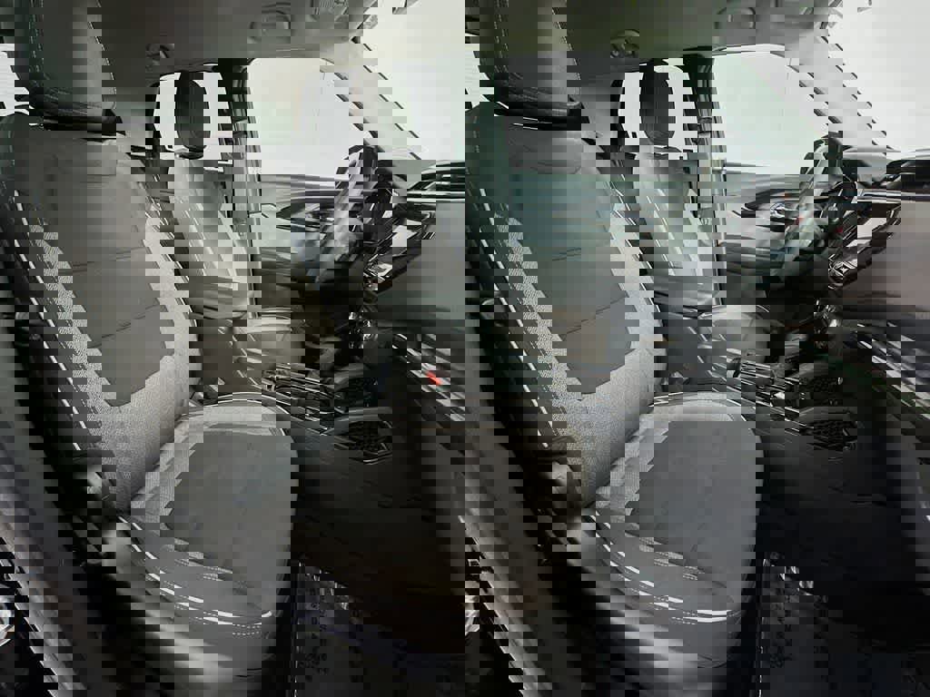 Used 2023 Chevrolet TrailBlazer LT w/ Convenience Package image 17