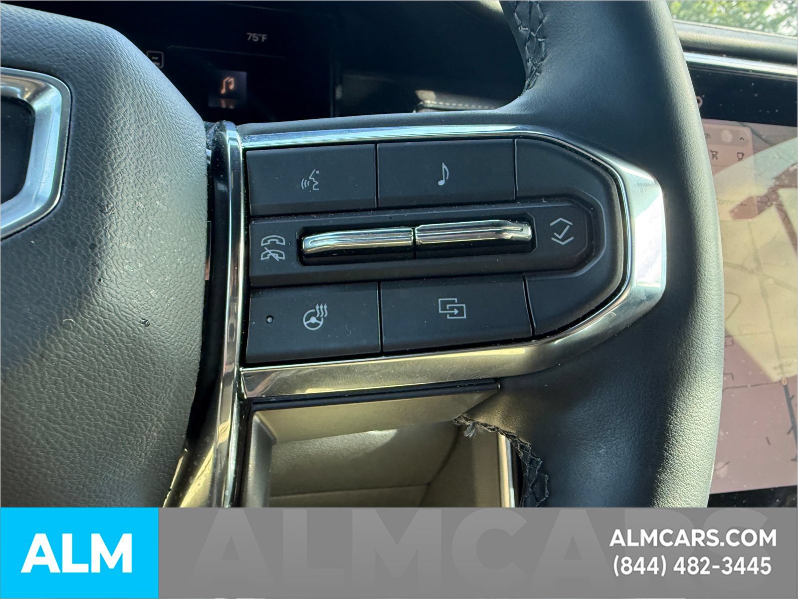 Used 2025 GMC Acadia Elevation w/ Elevation Premium Package FWD image 22
