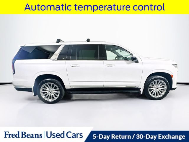 Used 2023 Cadillac Escalade ESV Premium Luxury AWD/4WD image 10