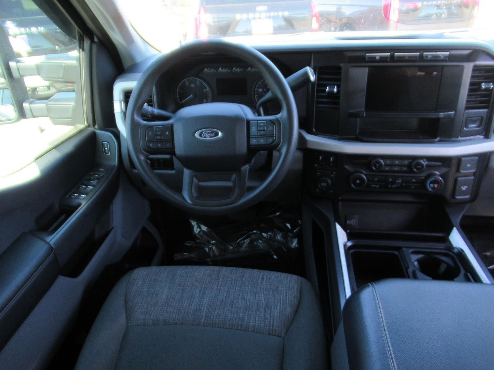 Certified 2023 Ford F350 XLT image 14