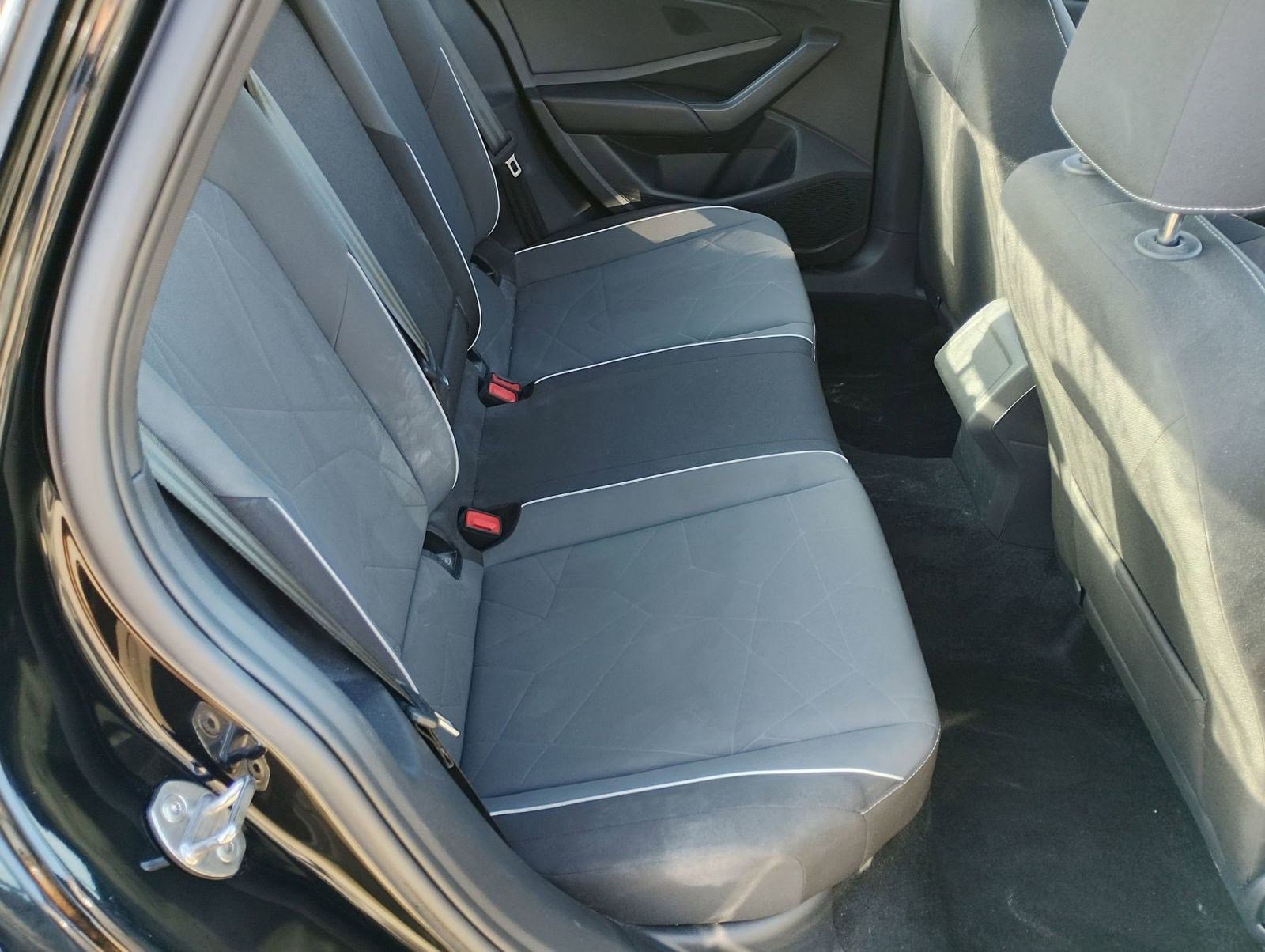 Used 2025 Volkswagen Jetta Sport image 24