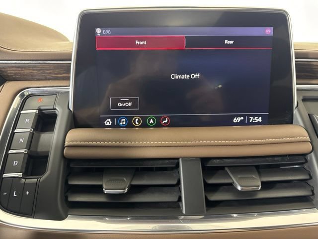 Used 2021 Chevrolet Tahoe High Country AWD/4WD image 15