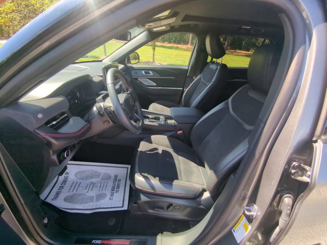 Certified 2025 Ford Explorer ST AWD/4WD image 14