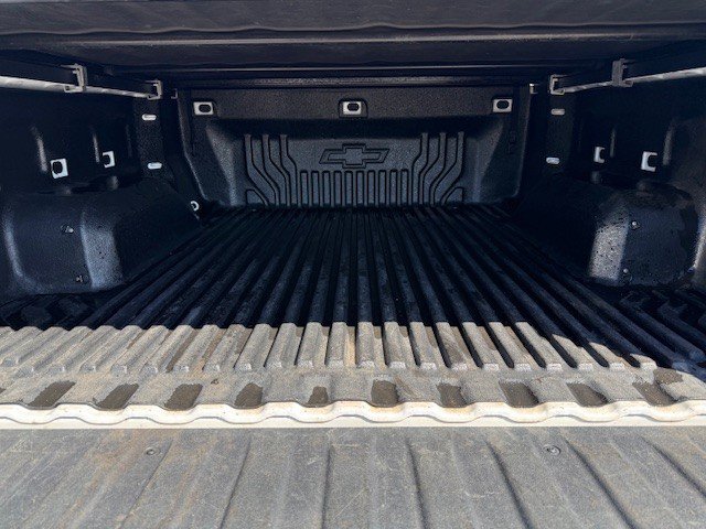 Used 2020 Chevrolet Silverado 1500 LT w/ All-Star Edition AWD/4WD image 5