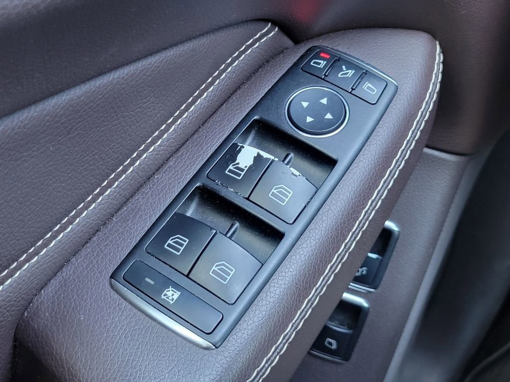 Used 2018 Mercedes-Benz GLS 450 4MATIC image 29