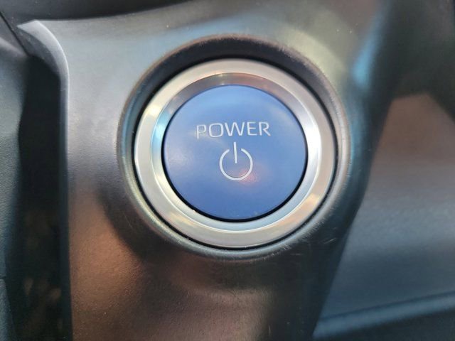 Used 2022 Toyota Sienna XSE image 30