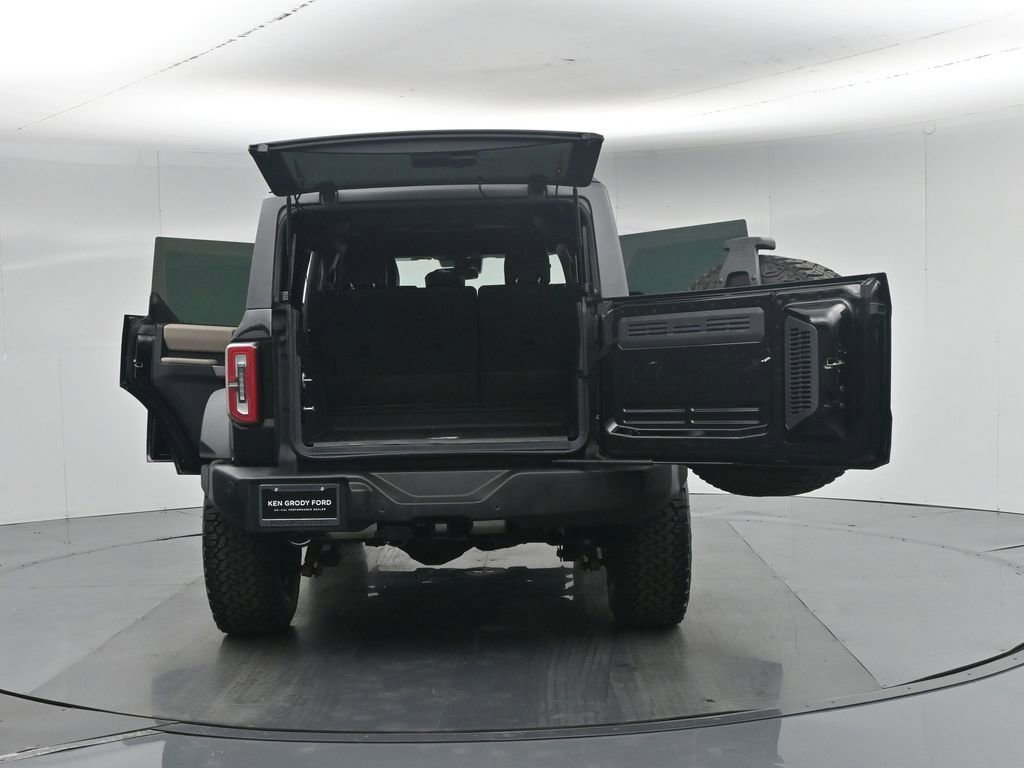 Certified 2022 Ford Bronco Wildtrak AWD/4WD image 36