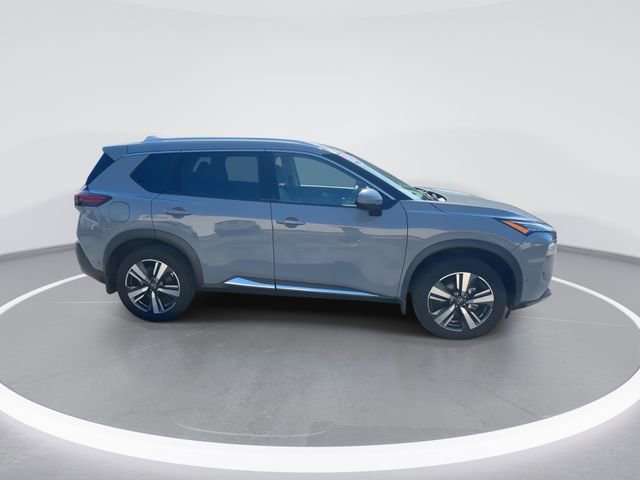 Used 2023 Nissan Rogue SL w/ SL Premium Package image 8