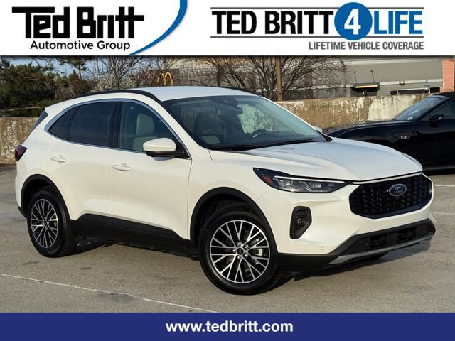 Certified 2025 Ford Escape SE w/ PHEV Premium Package image 7