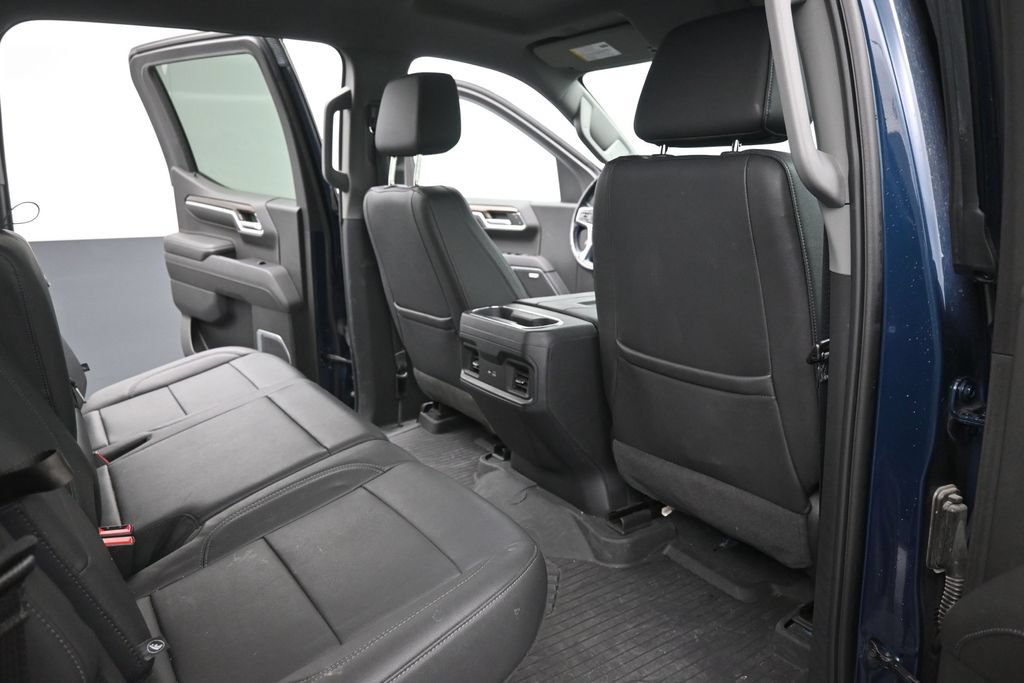 Used 2022 Chevrolet Silverado 1500 LT Trail Boss w/ LT Trail Boss Premium Package AWD/4WD image 10